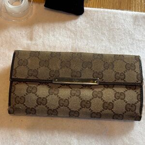 Gucci Beige and Brown Monogram wallet